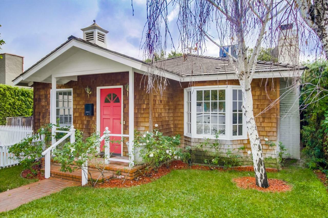 A Touch Of Cape Cod In West Hollywood Vila Los Angeles Exterior foto