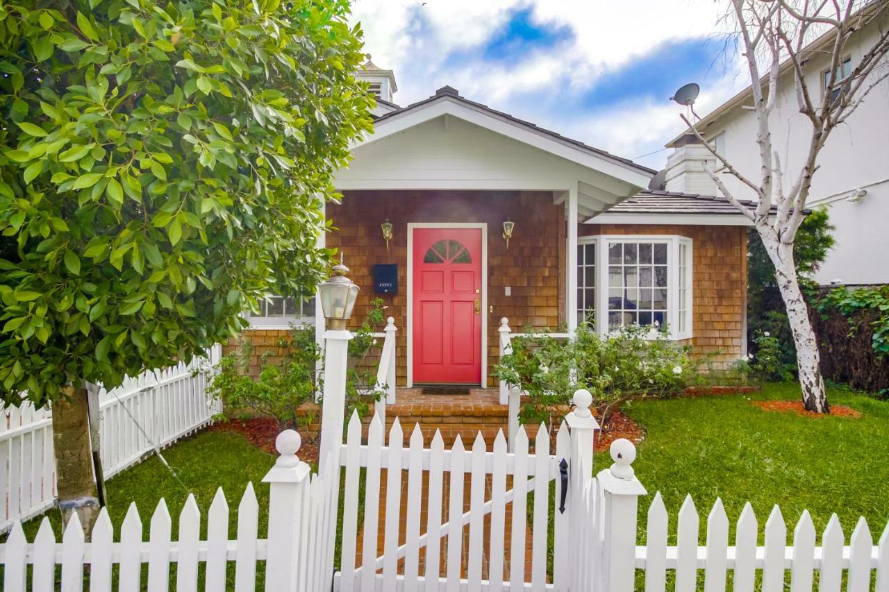 A Touch Of Cape Cod In West Hollywood Vila Los Angeles Exterior foto